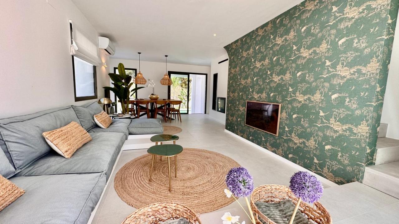 Villa Floris Moraira 500M To Sand Beach Moraira Saturday Arrive-Leave Only Exteriör bild