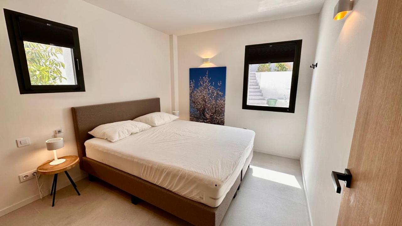 Villa Floris Moraira 500M To Sand Beach Moraira Saturday Arrive-Leave Only Exteriör bild